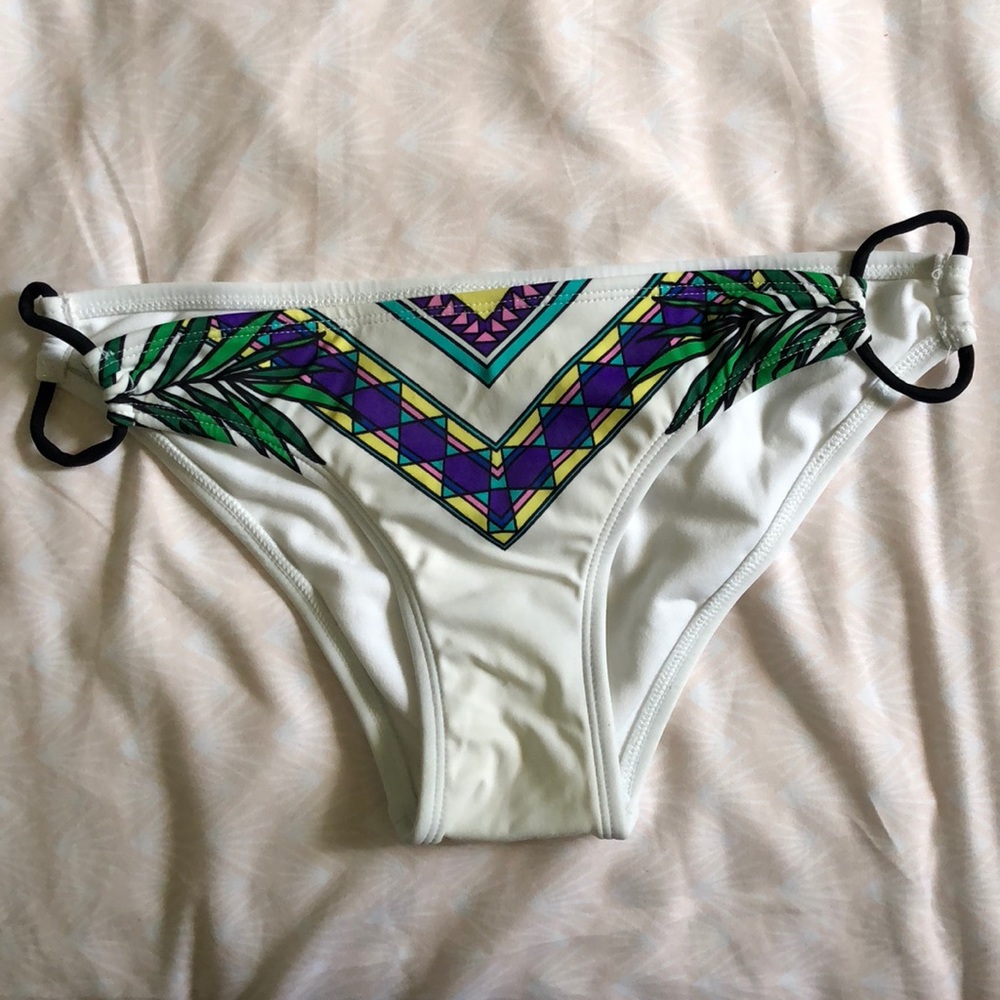 White bikini bottom